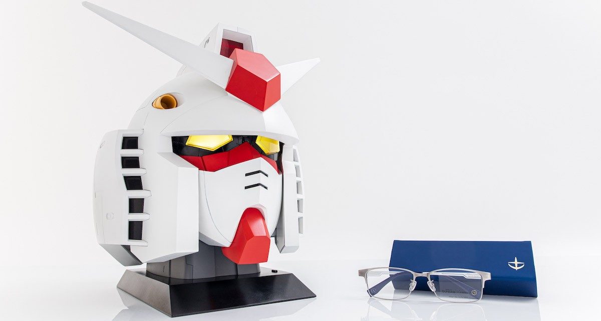 Store Your Eyeglasses in a Model Gundam Head