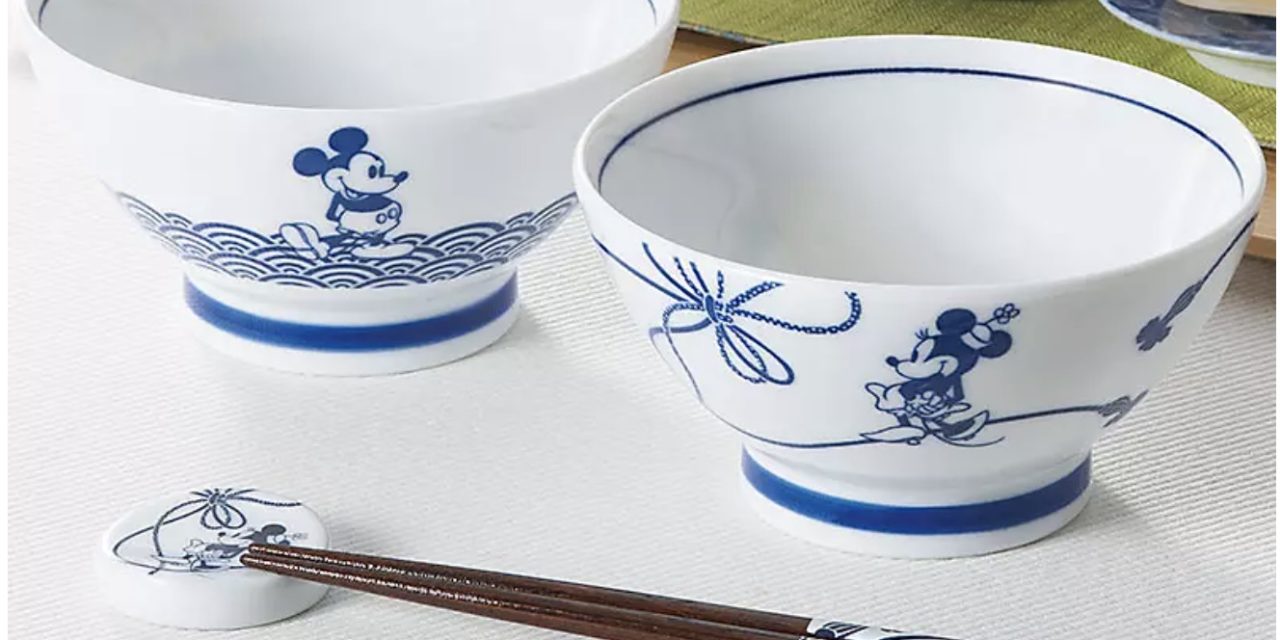 Mickey & Minnie Get the Traditional Japanese Treatment